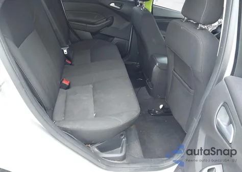 2018 Ford Focus Se z USA, uszkodzony, nr VIN 1FADP3FE9JL241661